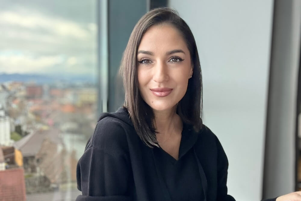 ICOANA MODEI LELOSI: Alexandra Boharu