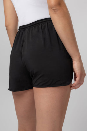 lelosi pantaloni scurţi prijateljica 1